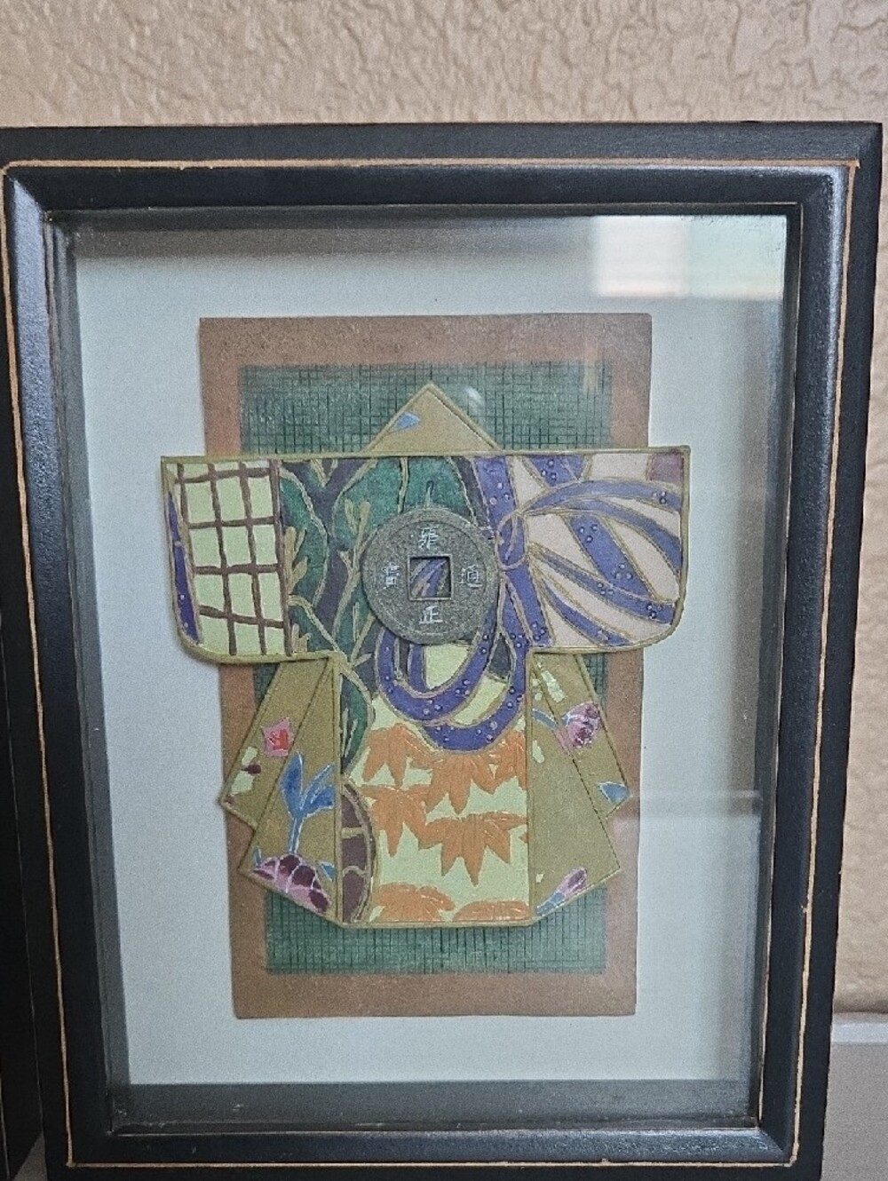Japanese Kimono Shadowbox - Picture 3 of 8